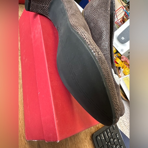 Vaneli - Picture 4 of 5